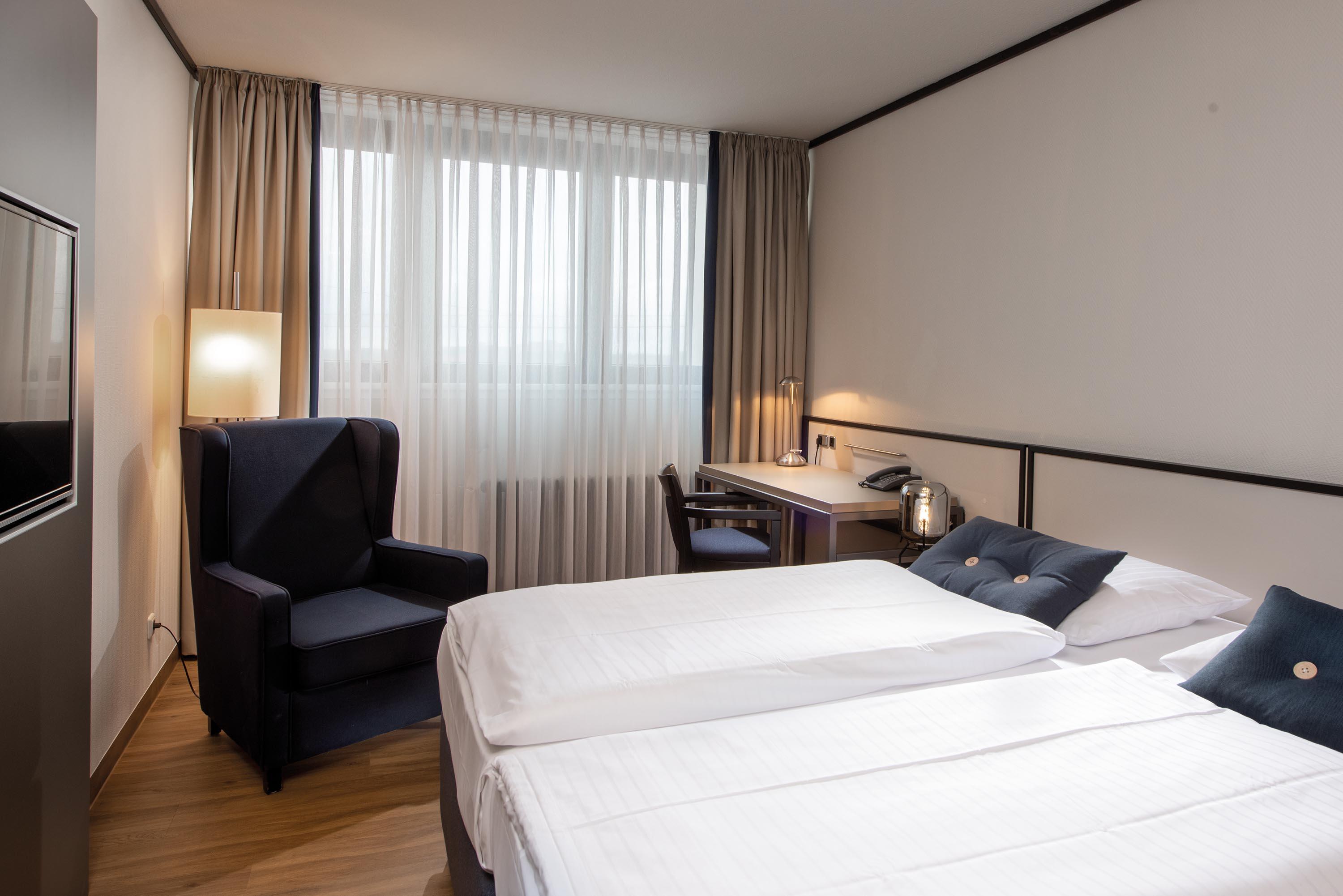 Seminaris Hotel Lueneburg Екстер'єр фото